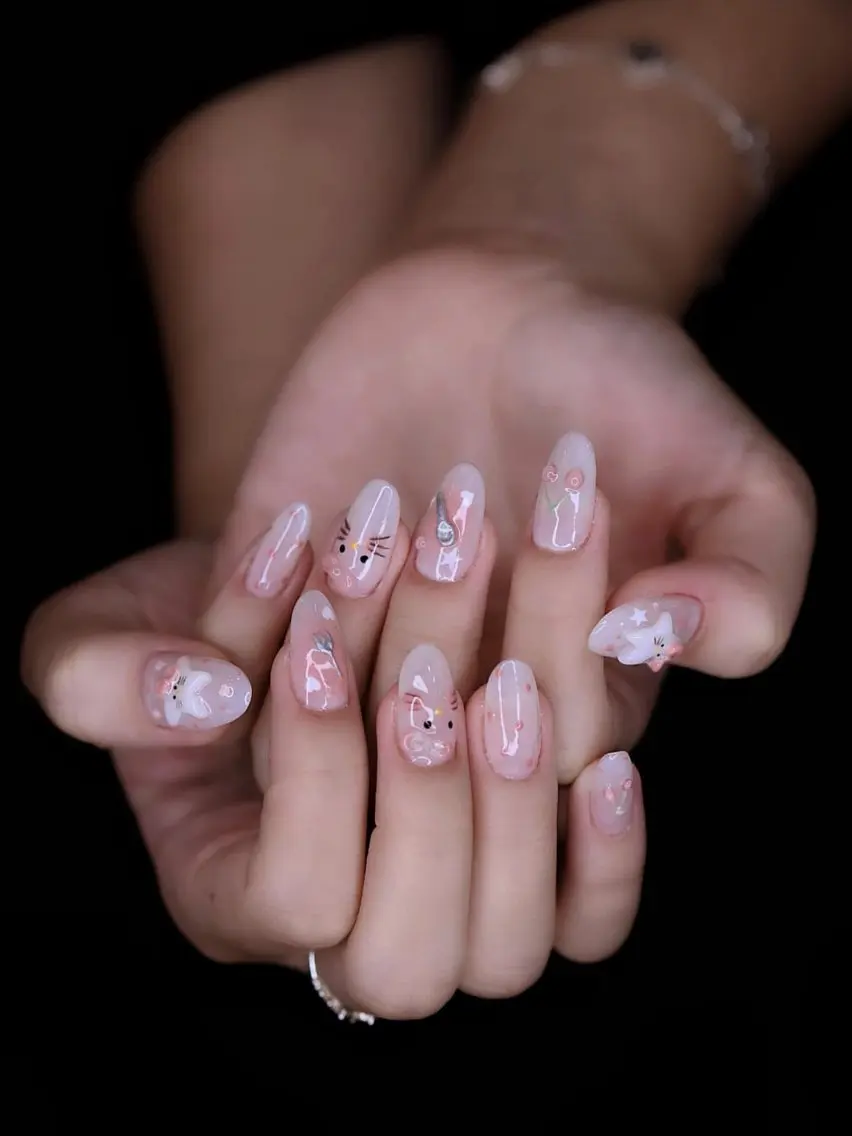 ミディアム ティキ Pono Nailsのネイルデザイン