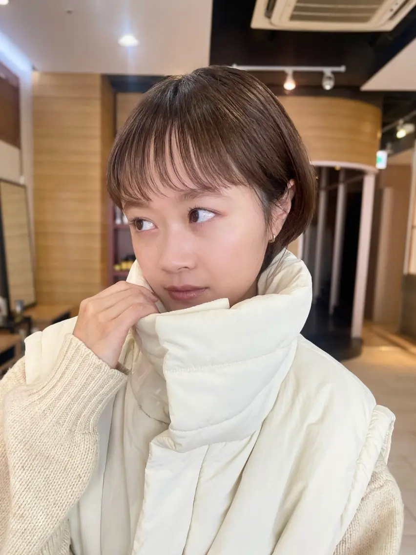 ショート カラー 丸みショート ショートヘア 顔まわり🥨レイヤー /透明感/水口舞奈のヘアスタイル