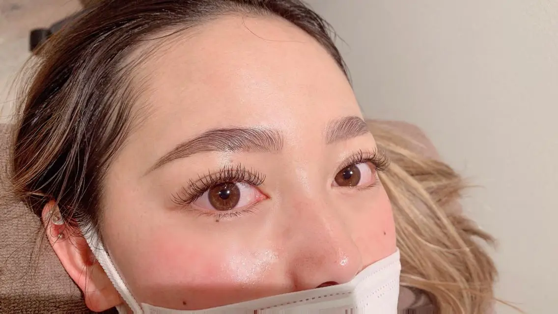 アイブロウ ハリウッドブロウリフト AER 森田 ✨ 最速で綺麗なお目元へのマツエク・マツパデザイン