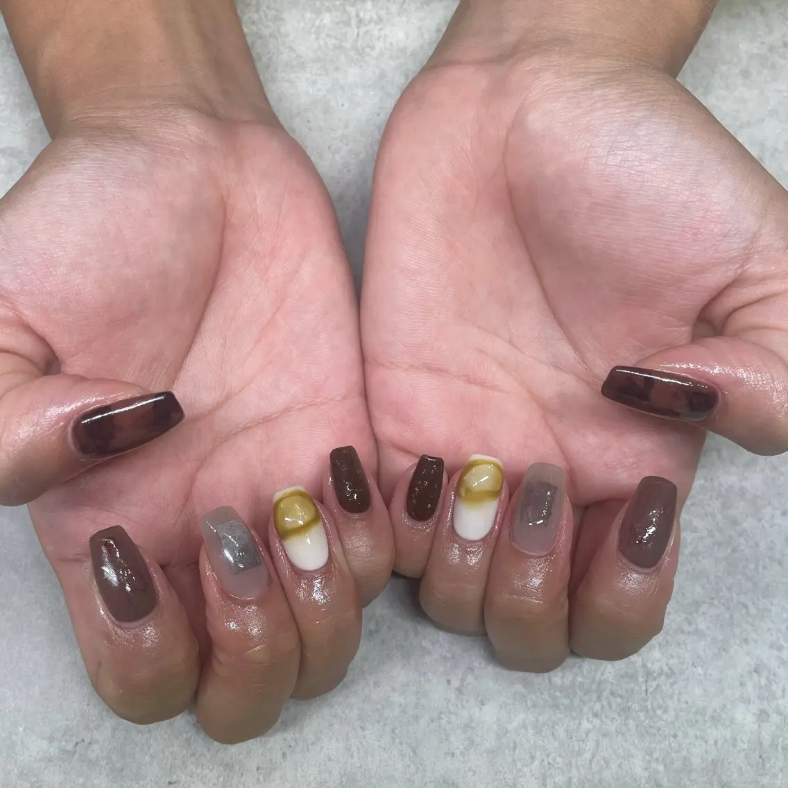 ネイル ハンドネイル A85G ayakoのネイルデザイン
