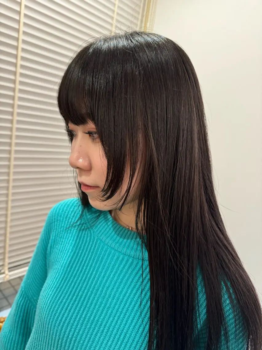 セミロング 顔まわりレイヤー 顔周りカット レイヤーカット カット ブリーチ縮毛矯正 あすまのヘアスタイル
