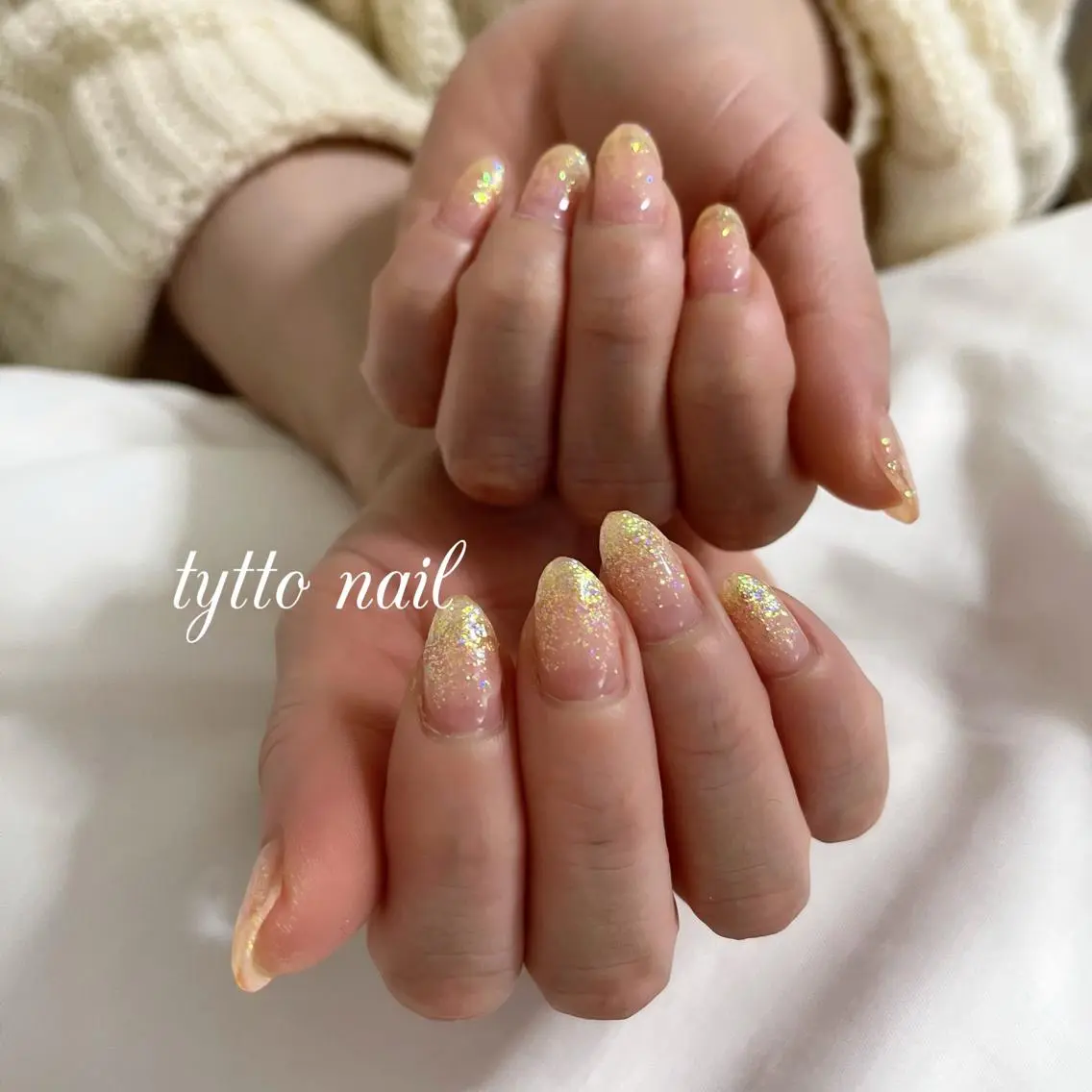 ネイル グラデーション キラキラネイル ラメ(グリッター) ラメグラデーション オフィスネイル ハンドネイル tytto nail ❤︎‪‪eri‪‪のネイルデザイン
