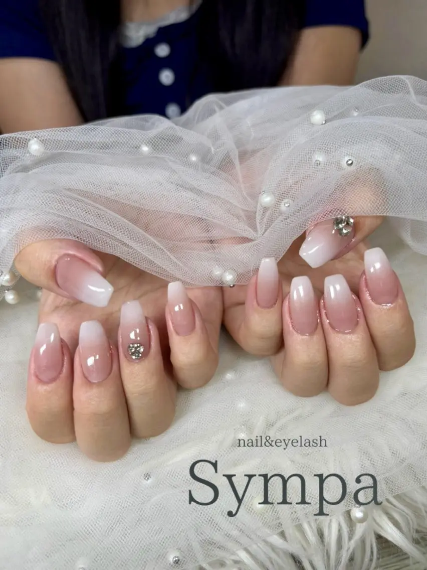 ネイル ハンドネイル Sympa🐰 AMiのネイルデザイン