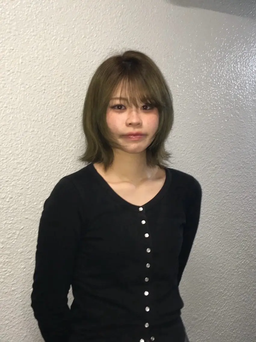 透明感でるオリーブcolor🫒🫒🫒の写真