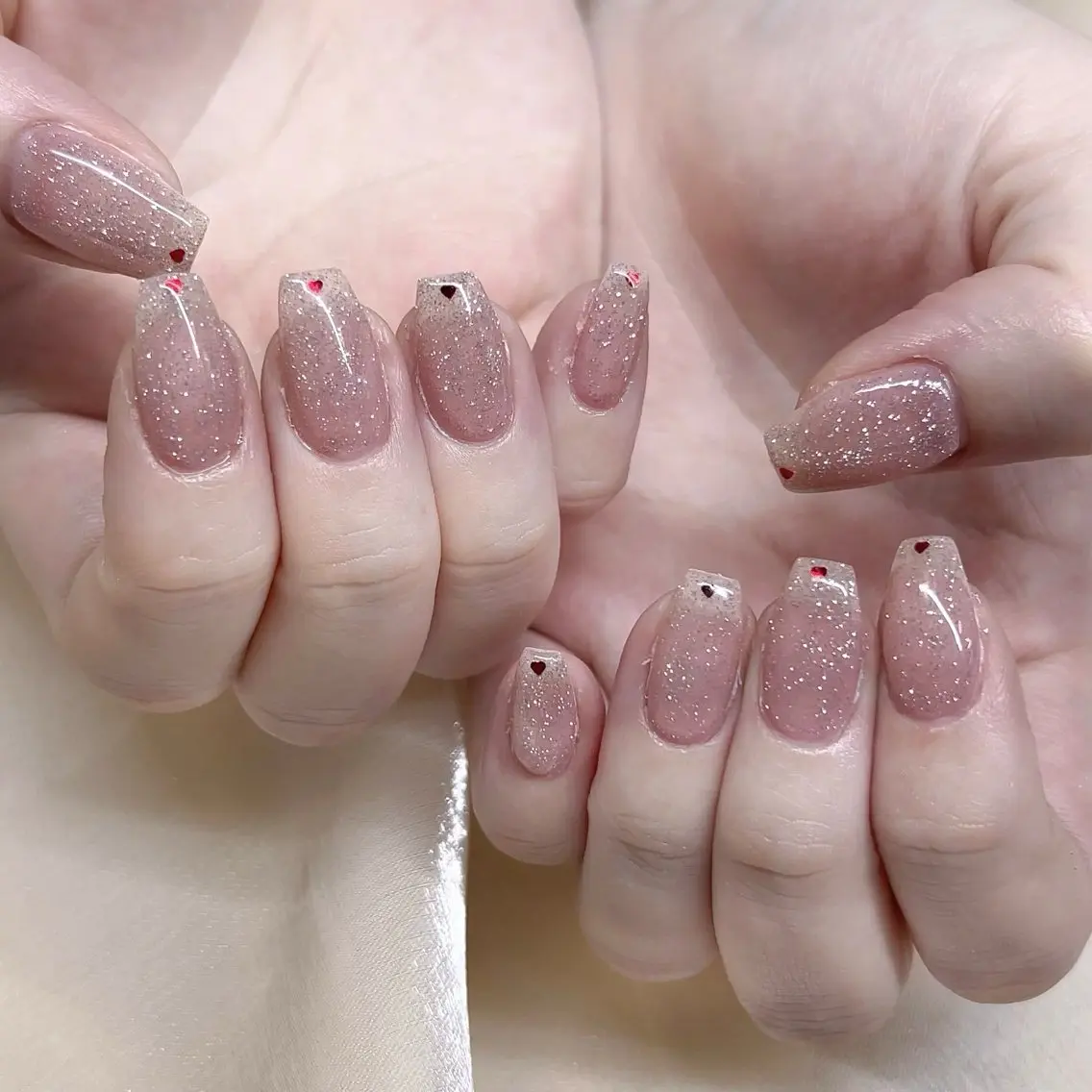 メンズ ネイル メンズ韓国風 アートネイル オーロラネイル ガーリー キラキラネイル ハンドネイル Nail salon 木にいるのネイルデザイン