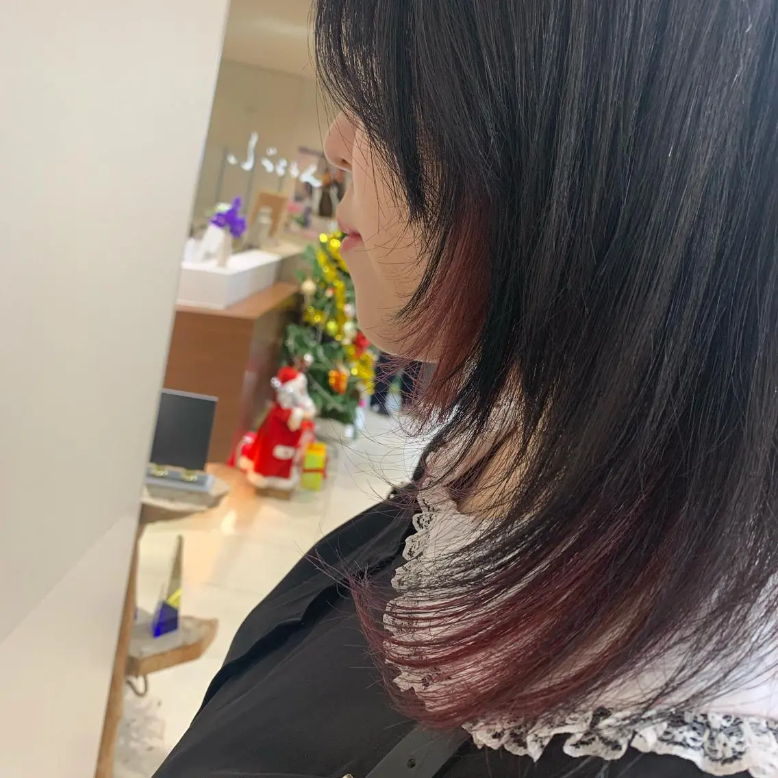 セミロング カラー ヘアアレンジ 顔まわりレイヤー レイヤーカット ウルフカット ヘアカラー トリートメント 【Sweep】おじま のぞみのヘアスタイル