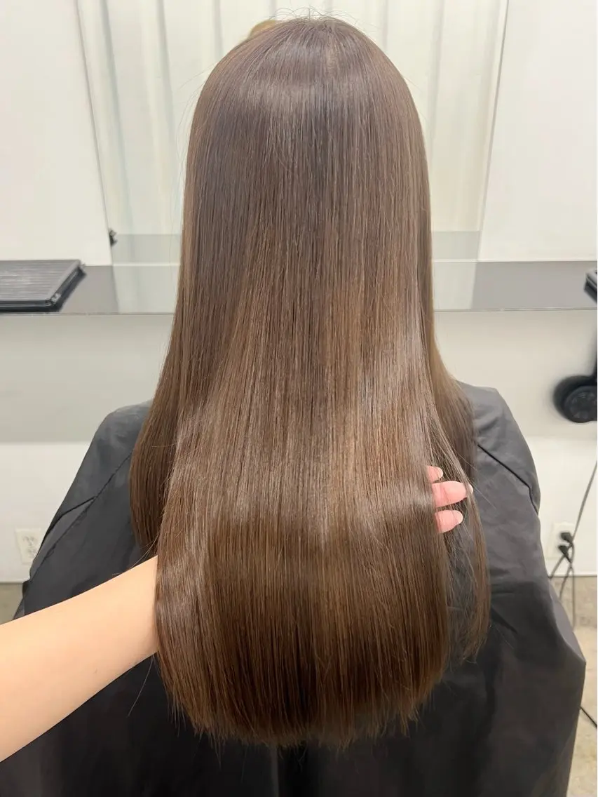 ミディアム カラー カット ヘアカラー トリートメント HARU//原宿🤍 リピート率NO.1のヘアスタイル
