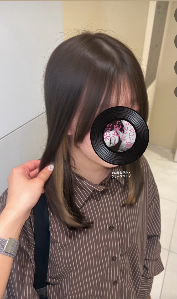 ミディアム ヘアカラー ちなみ／ピンクカラー ／ベージュカラーのヘアスタイル