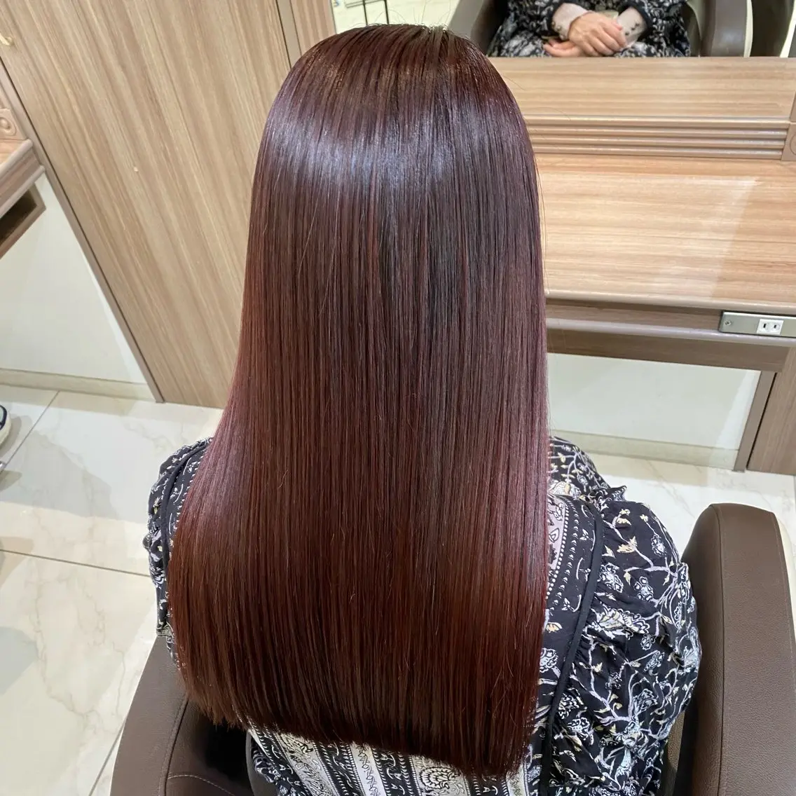 ロング カラー ヘアカラー 藤田 実優のヘアスタイル