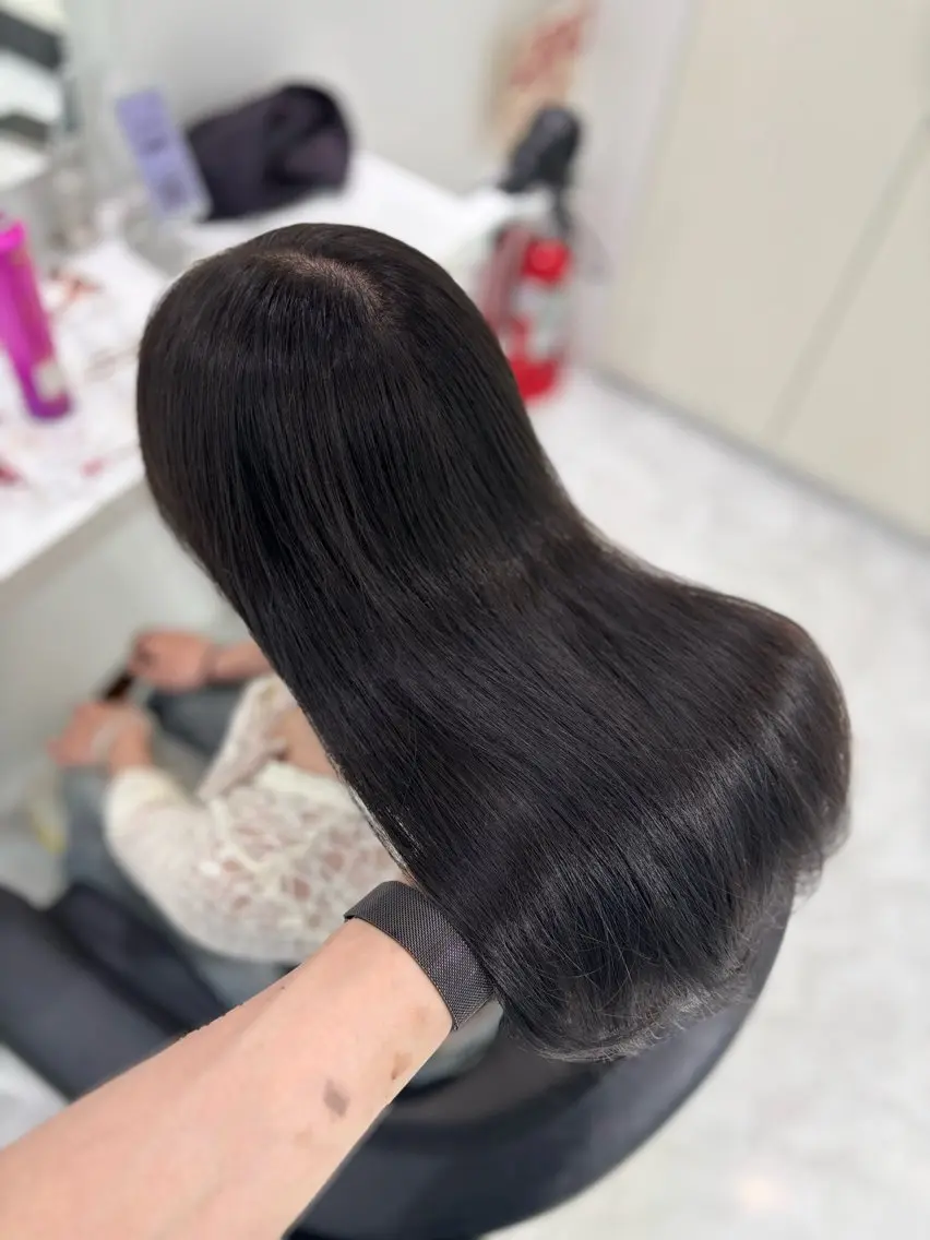 ロング カラー ヘアカラー トリートメント ヘッドスパ ヘアセット 流行りの透明感カラー ×縮毛矯正🤍ユウのヘアスタイル