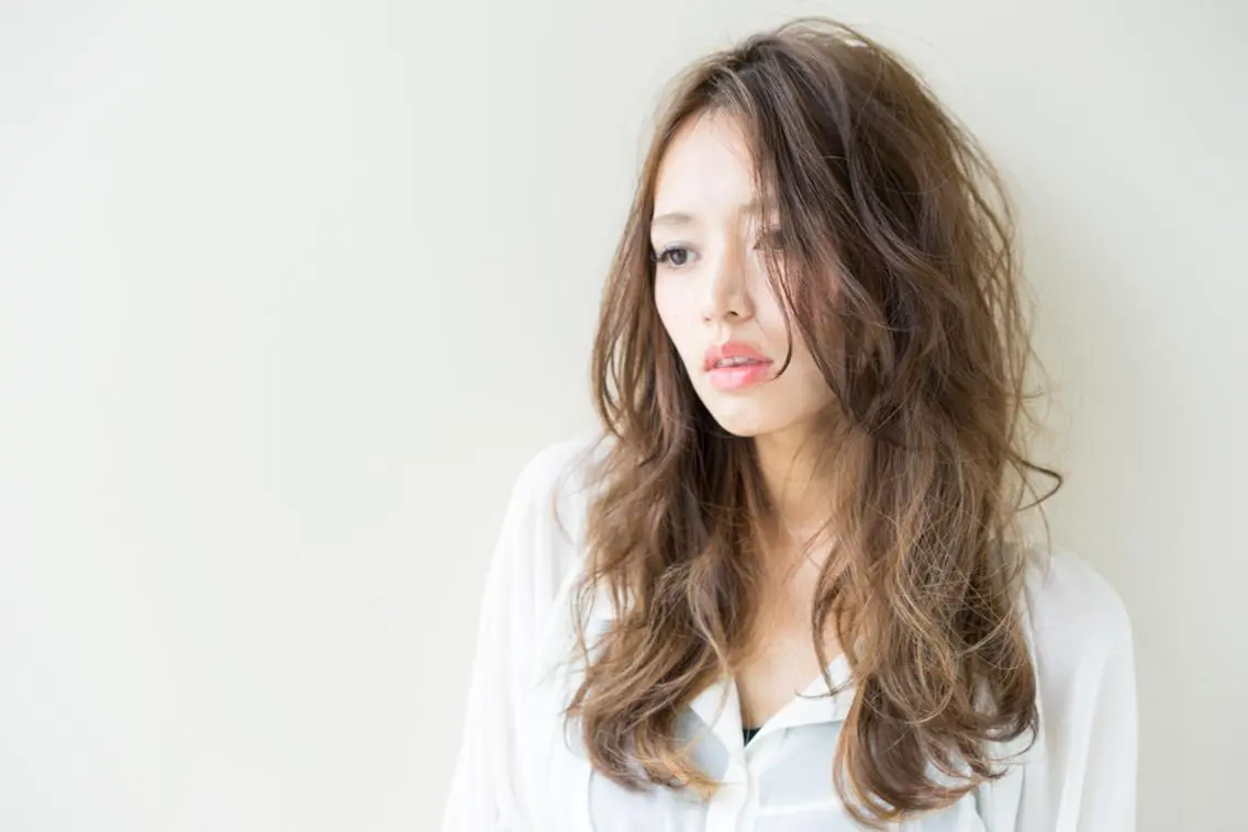 セミロング カラー パーマ ⭐️美髪矯正⭐️ 室岡仁哉のヘアスタイル