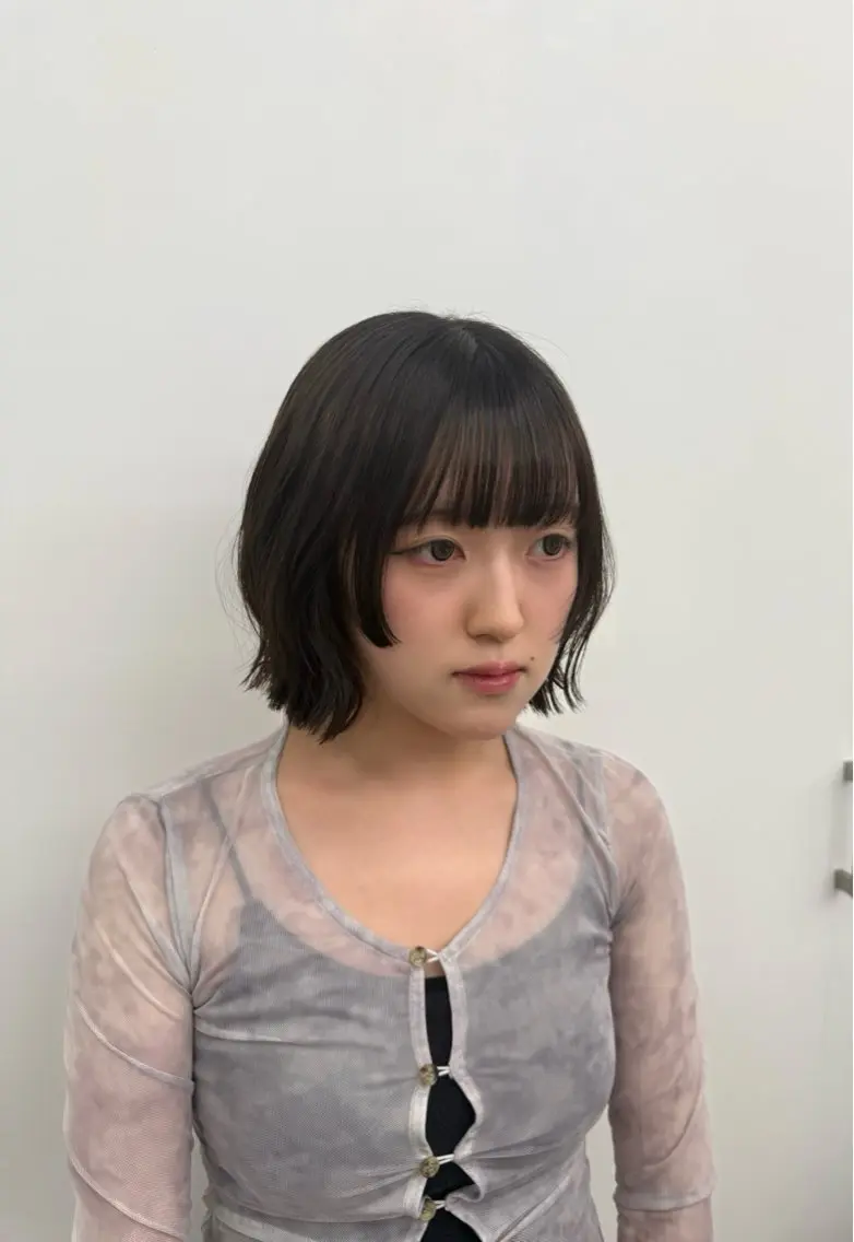 ミディアム カット トリートメント 髪質改善×ブリーチ なしカラー/桃愛のヘアスタイル