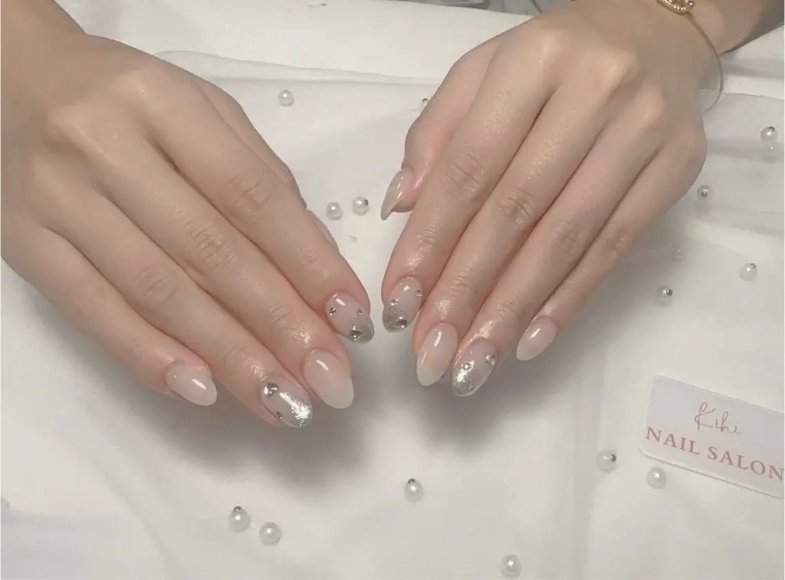 ネイル ハンドネイル 小林 あゆみのネイルデザイン