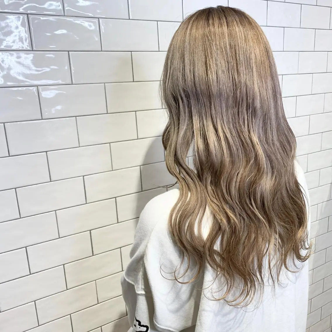 ロング カラー ハイライトカラー ハイライト トリートメント 原山 直人のヘアスタイル