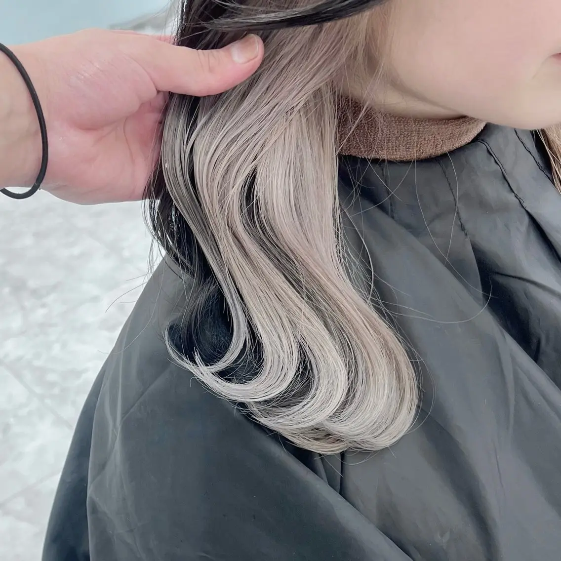 ミディアム カラー ヘアカラー トリートメント ヘッドスパ ヘアセット 韓国スタイル🇰🇷 トレンドレイヤー🪡のヘアスタイル