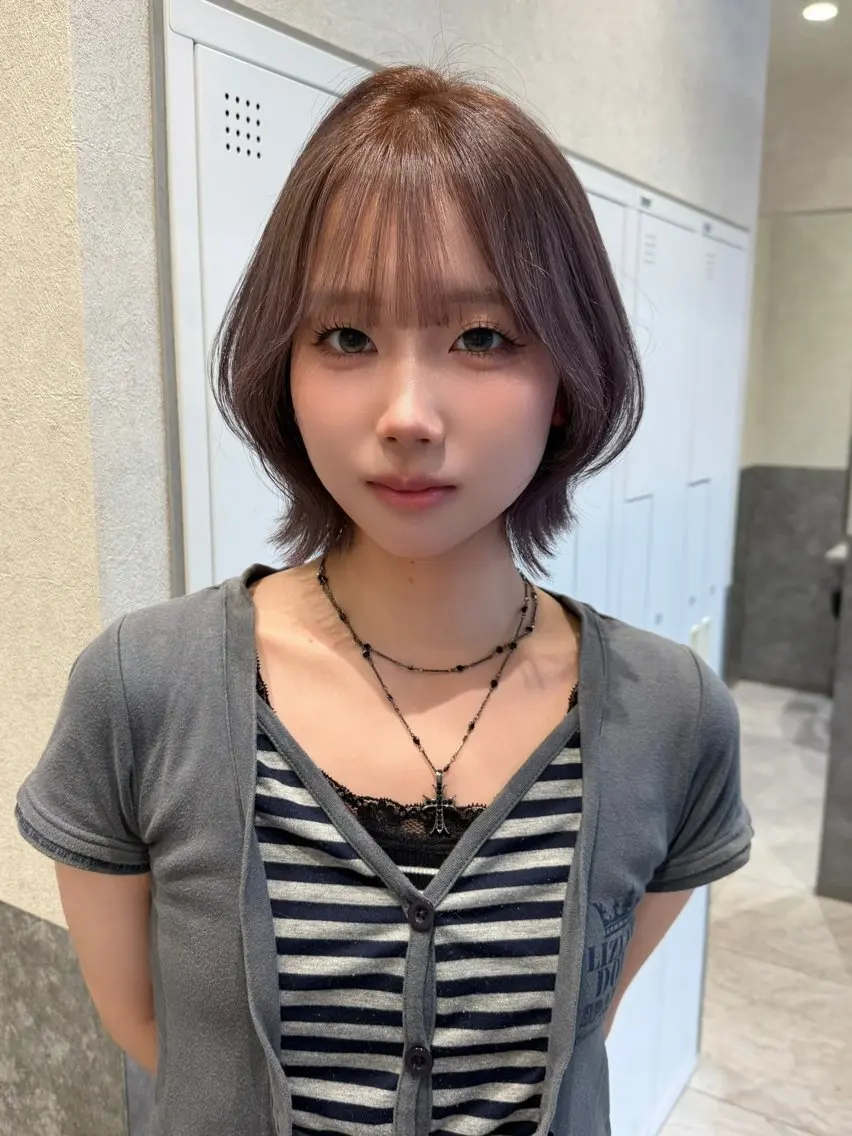 ショート ヘアカラー ai|まろみカラー ×似合わせhairのヘアスタイル