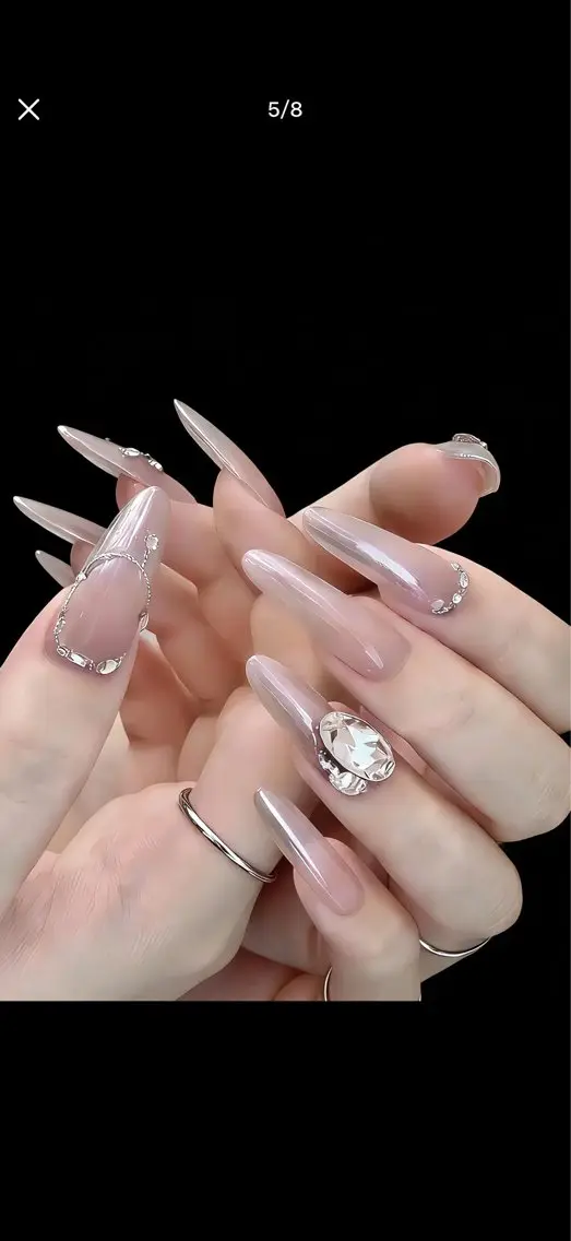 ネイル Sunny nail メナのネイルデザイン