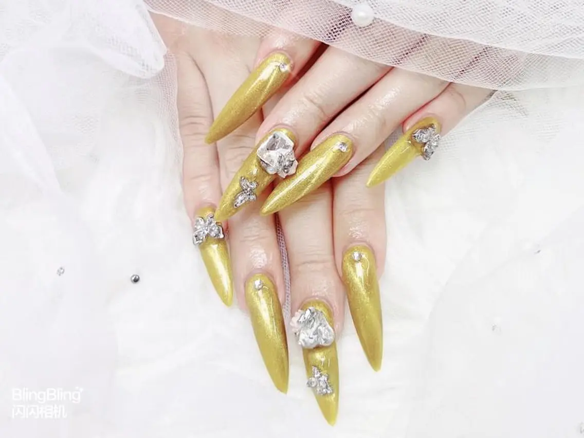 ネイル ストーンネイル ハンドネイル ハンドケア 【スカルプ専門店】 ZY Nailのネイルデザイン