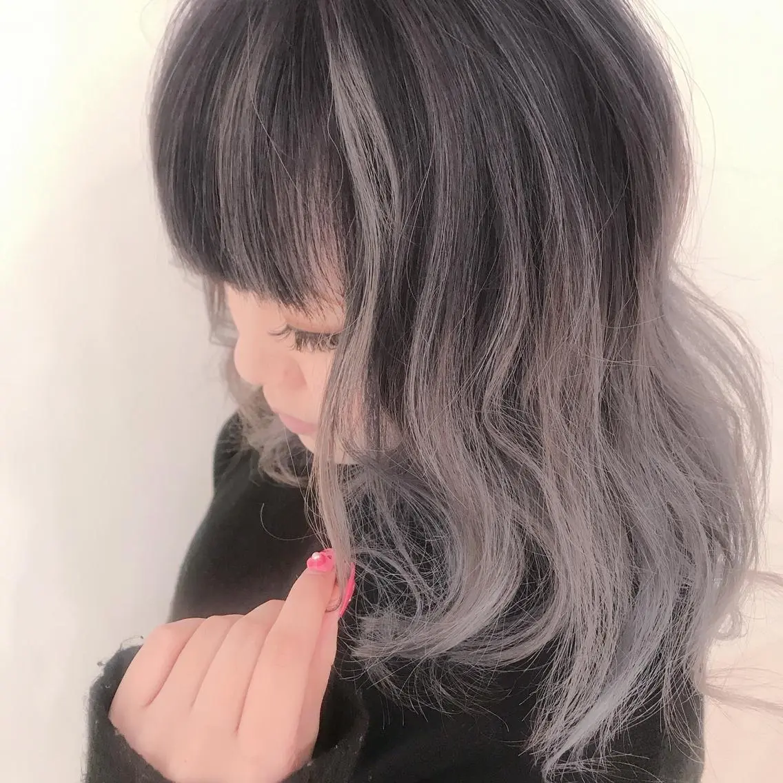 セミロング カラー バレイヤージュ レイヤーカット YUI𓍯エクステ /ニュアンスカラーのヘアスタイル