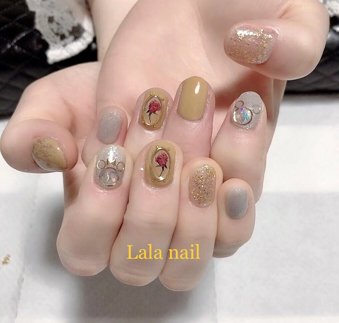 ネイル ジェルネイル キラキラネイル ブライダルネイル Lala nailのネイルデザイン