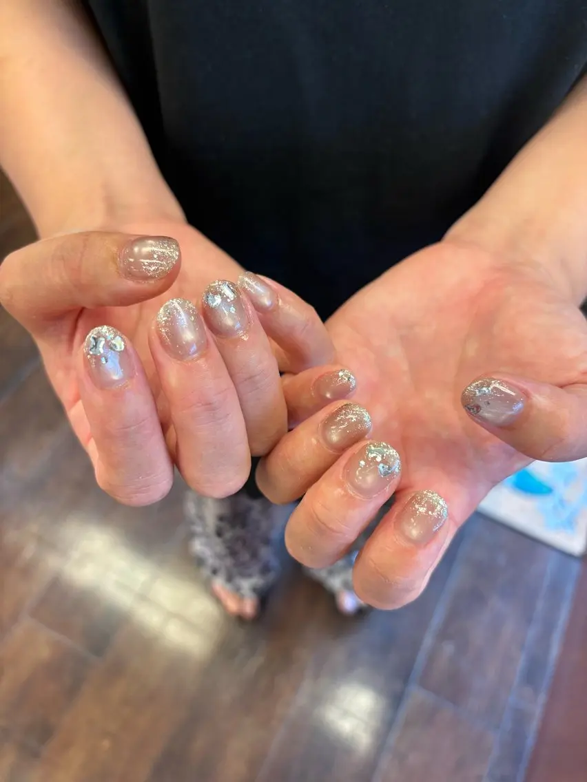 ネイル ハンドネイル AMI 美フォルムネイルのネイルデザイン