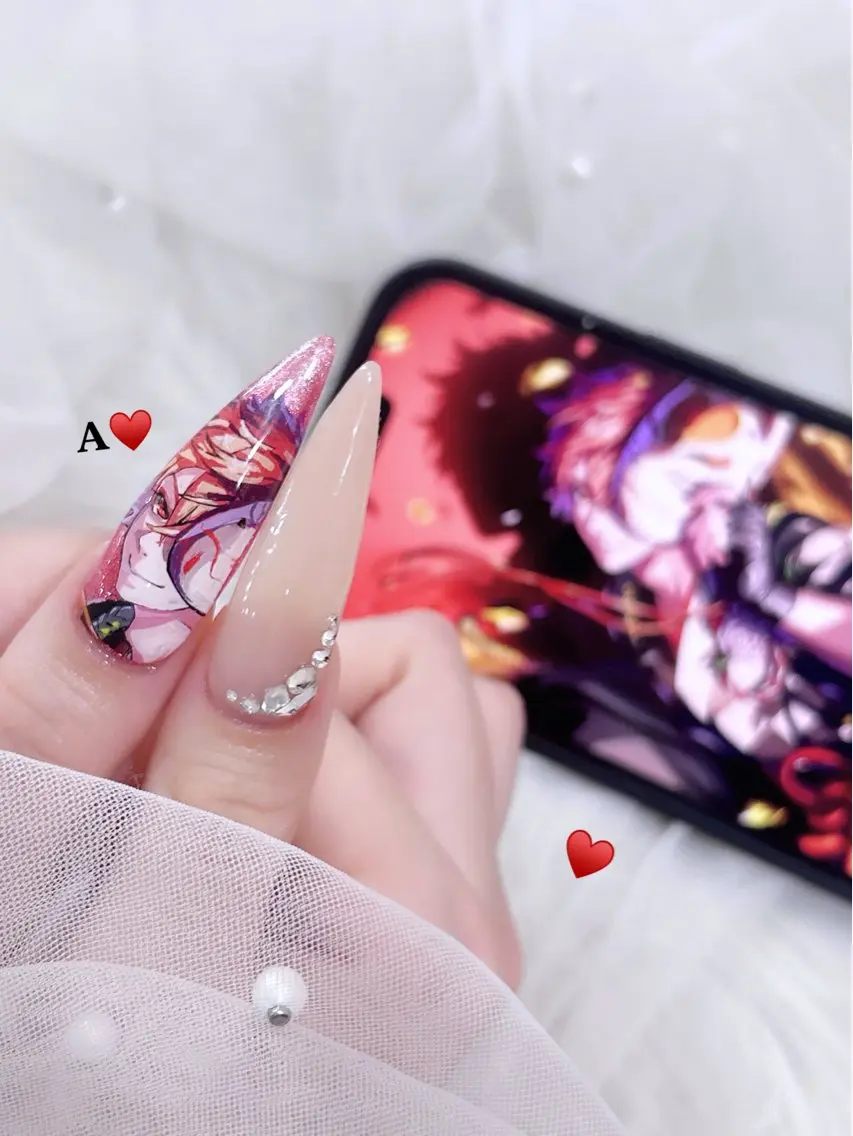 ネイル ハンドネイル ️🫧みつき/ 渋谷/痛ネイル️🫧のネイルデザイン