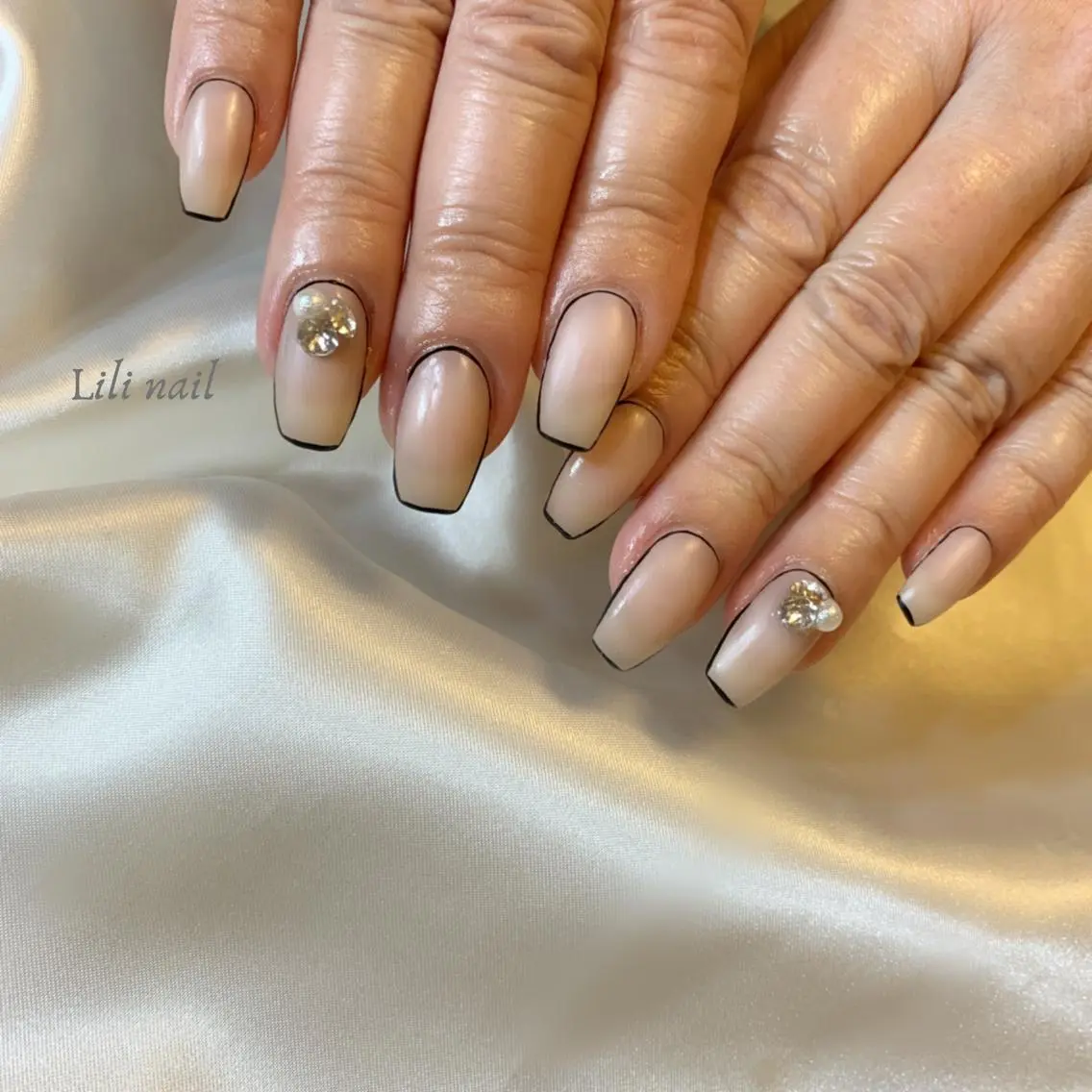 ネイル マットネイル Lilibeauty salonのネイルデザイン