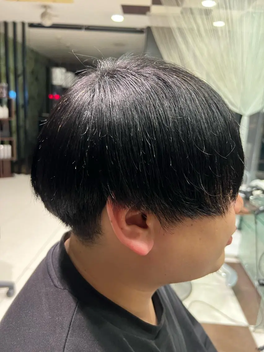 メンズカット➕縮毛矯正➕トリートメント➕眉カット➕お持ち帰りホームケア付きの写真