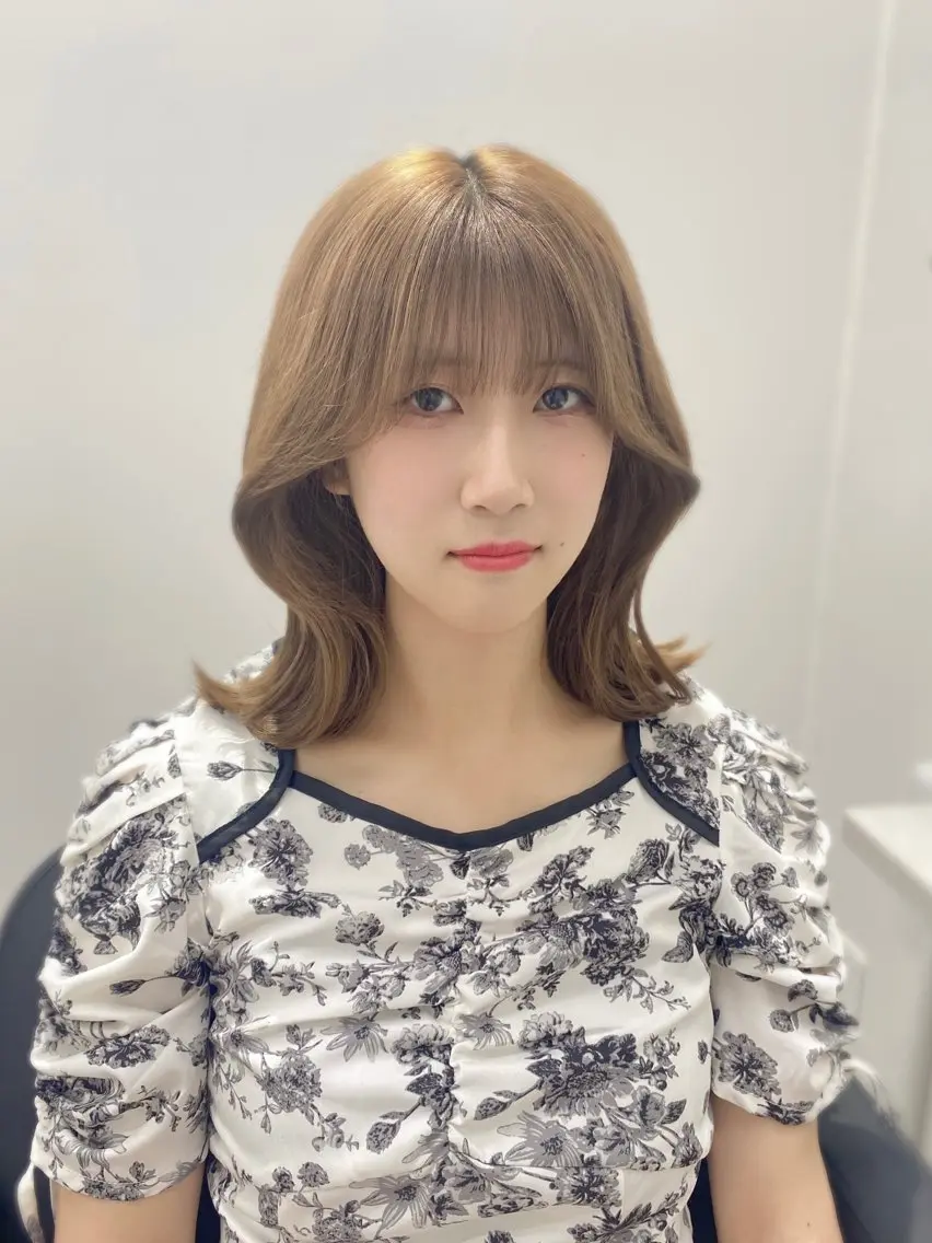 ミディアム YUZU🎀顔まわり ×レイヤーカットのヘアスタイル