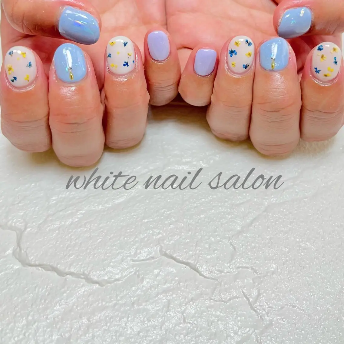 ネイル フットネイル ジェルネイル ハードジェル ラメ(グリッター) 持ち込み ハンドネイル white nail salonのネイルデザイン