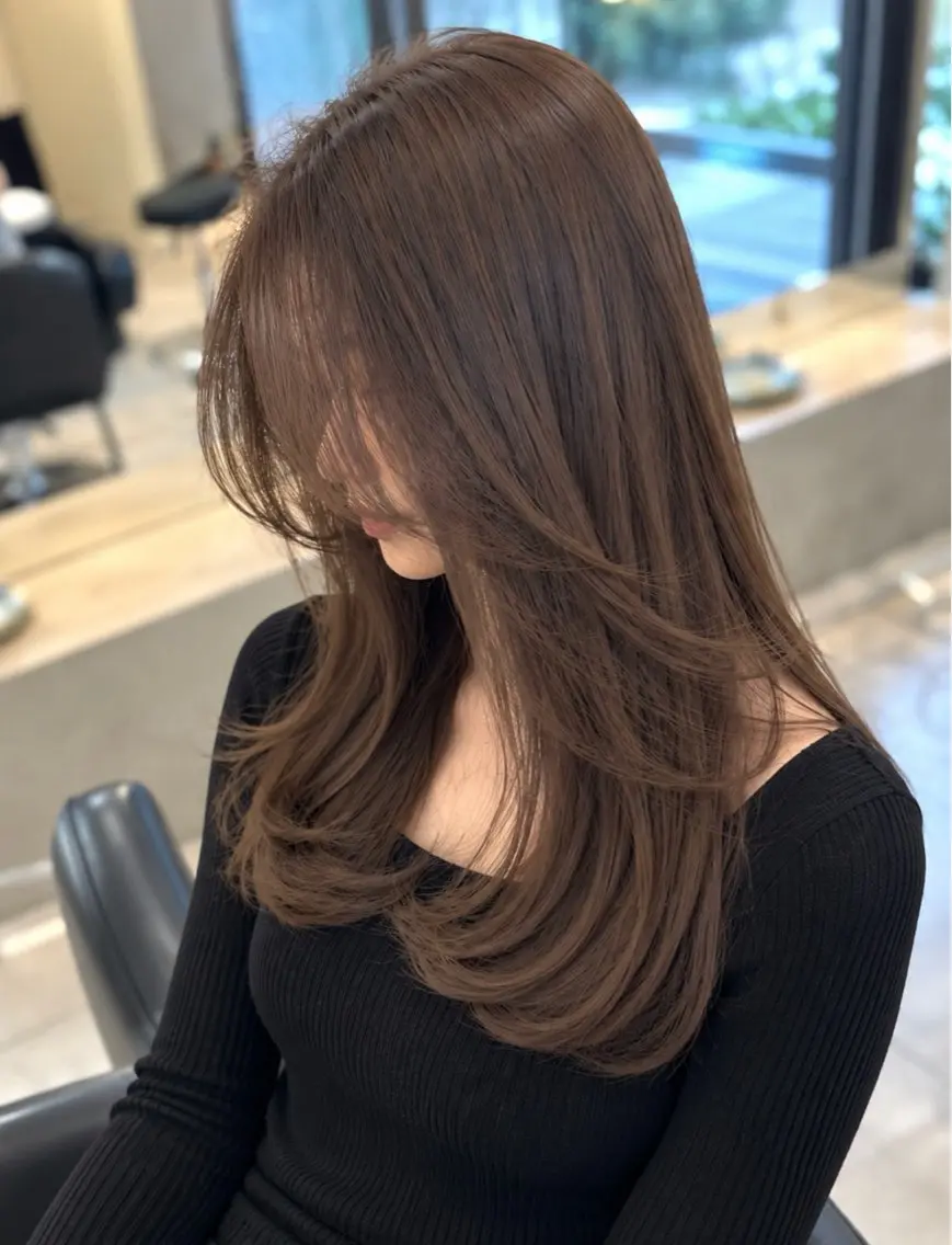 ロング カラー 綿引茉由香/縮毛矯正 /レイヤーカットのヘアスタイル