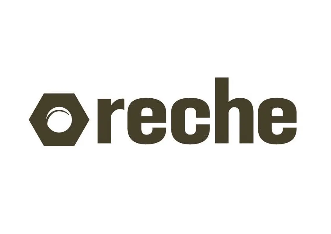 reche AMIのヘアスタイル