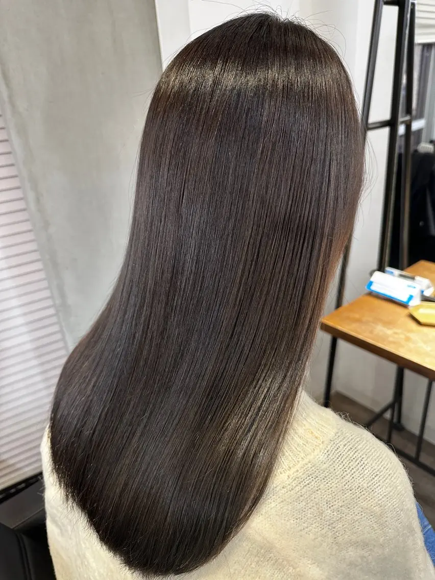⭐️髪質改善美髪矯正⭐️＋カットの写真