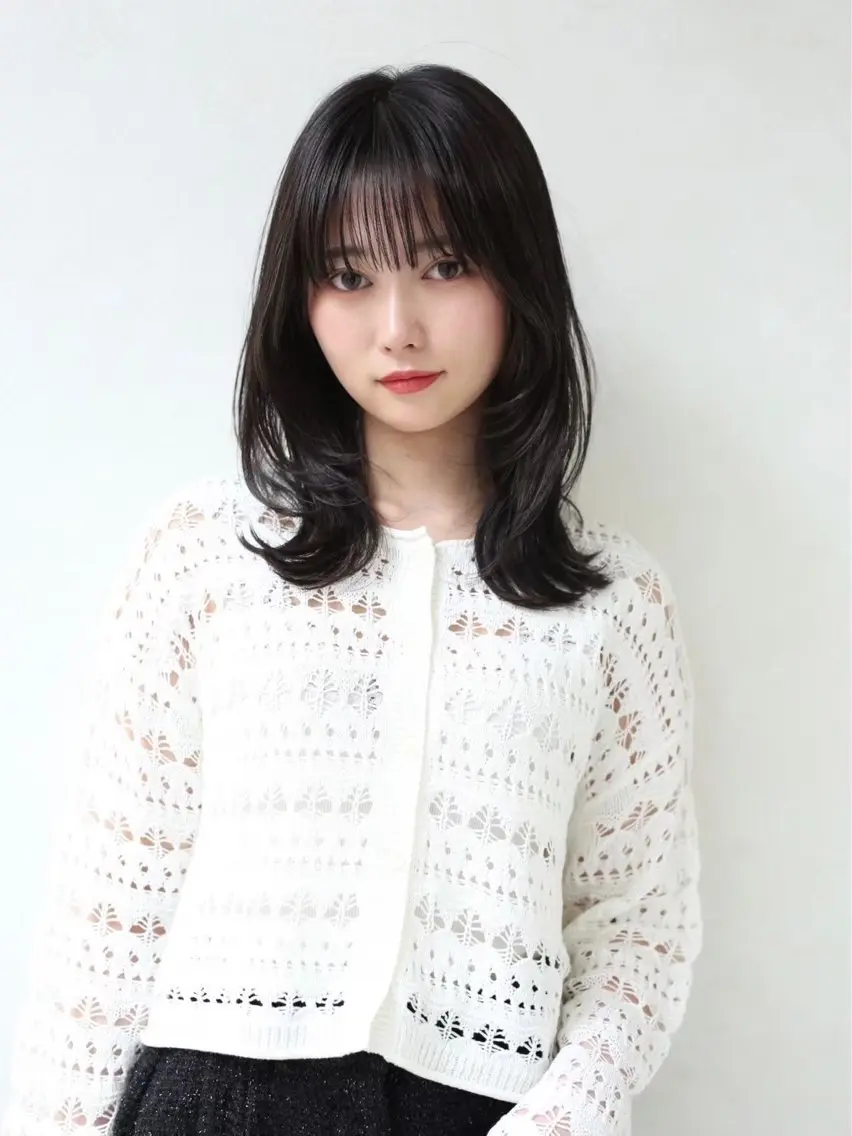 ロング inity Esakaのヘアスタイル