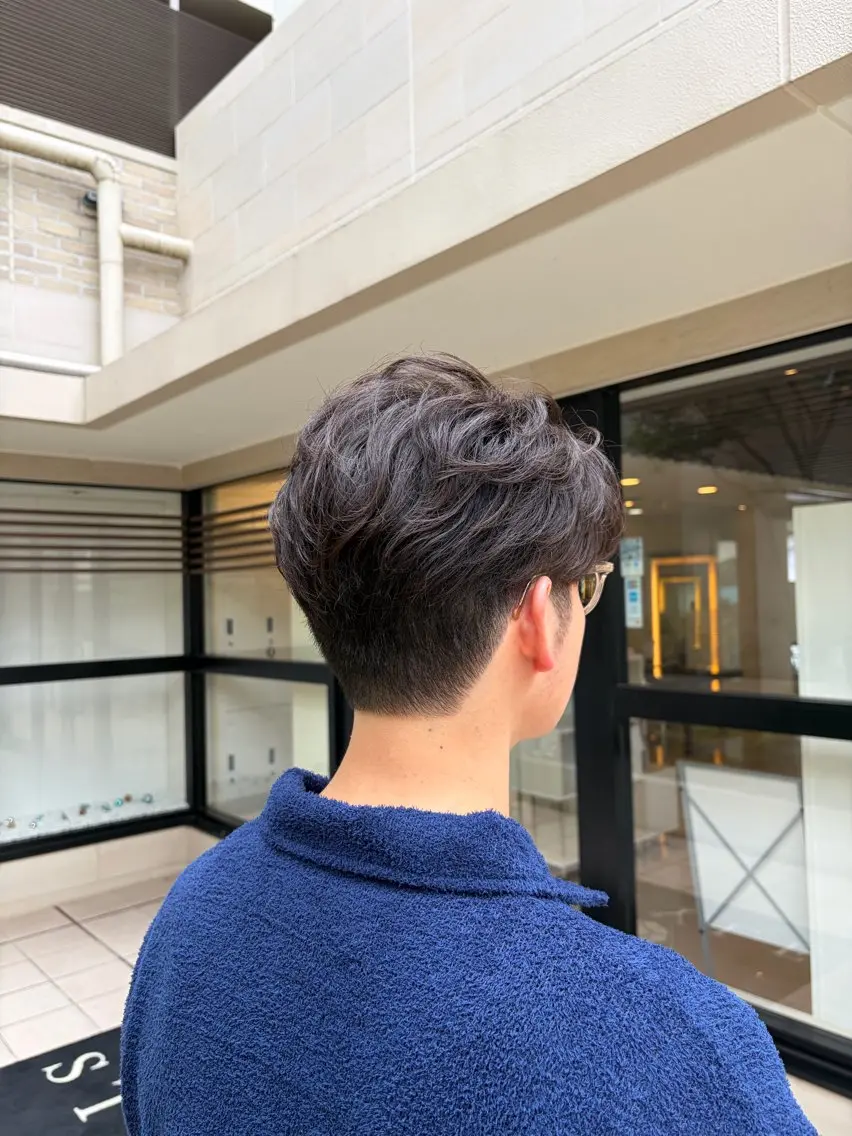 ショート メンズ 東城 利貴のヘアスタイル