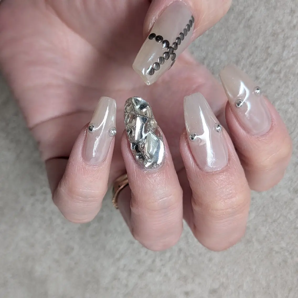 ネイル ハンドネイル ハンドケア kii nailsのネイルデザイン