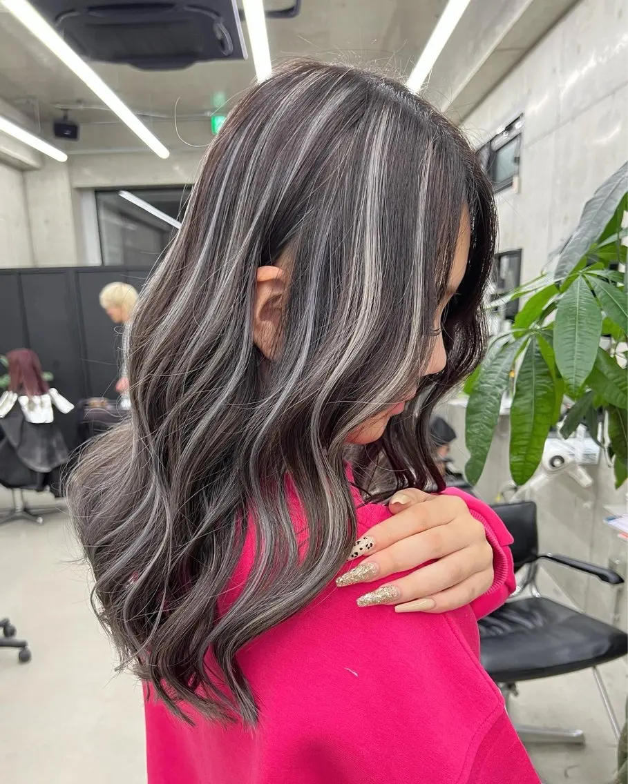 ロング カラー 齋藤 梨乃のヘアスタイル