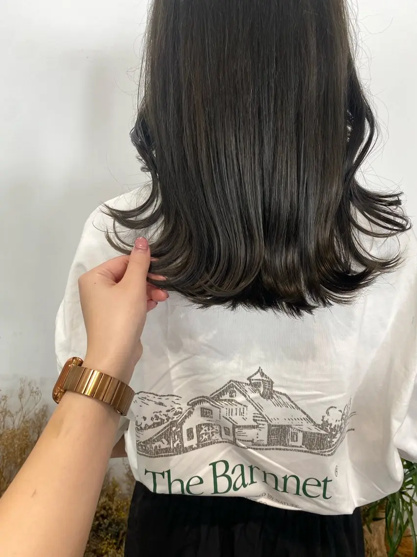 ロング カラー otoha✳︎ くすみ艶カラーのヘアスタイル