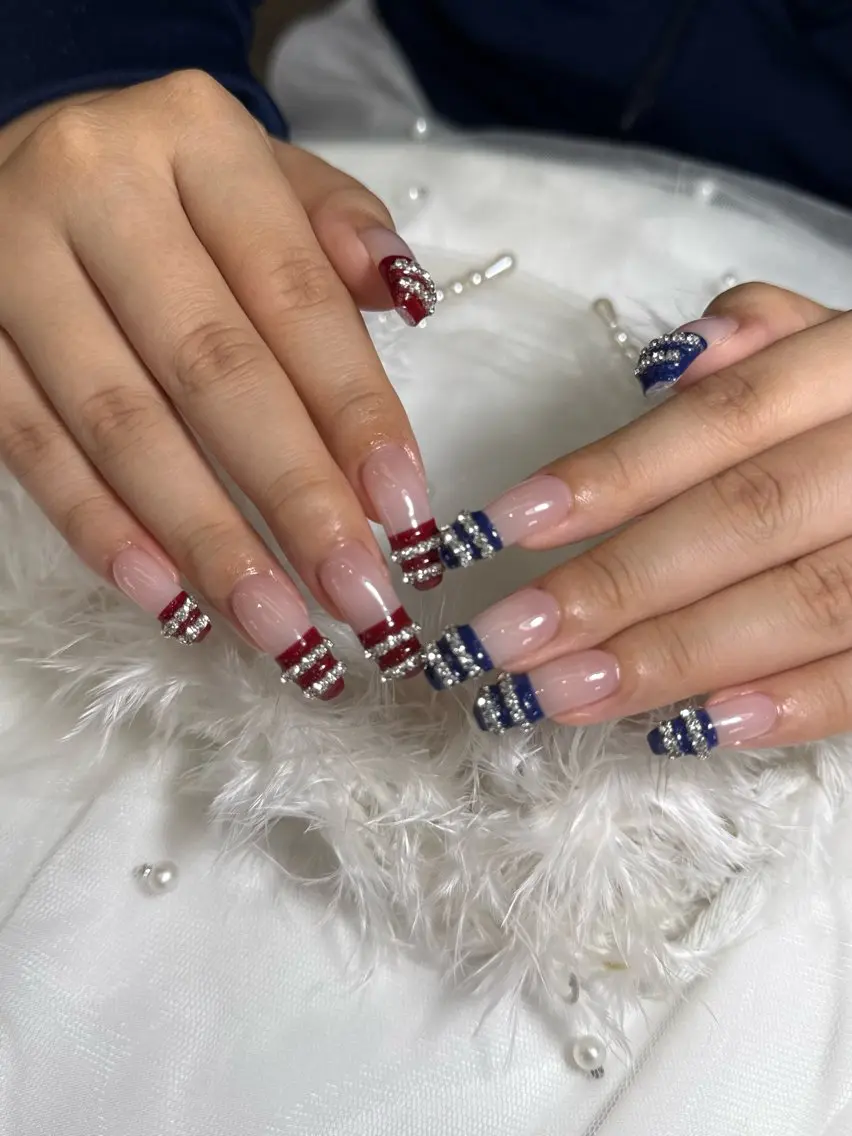 セミロング ハンドネイル ナ ミーのネイルデザイン