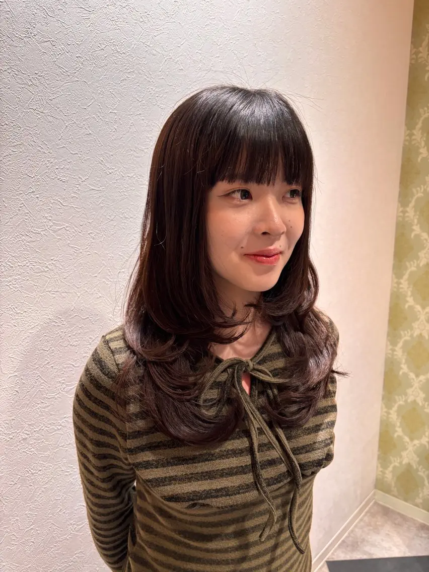 ロング レイヤーカット カット 工藤 彩夏のヘアスタイル