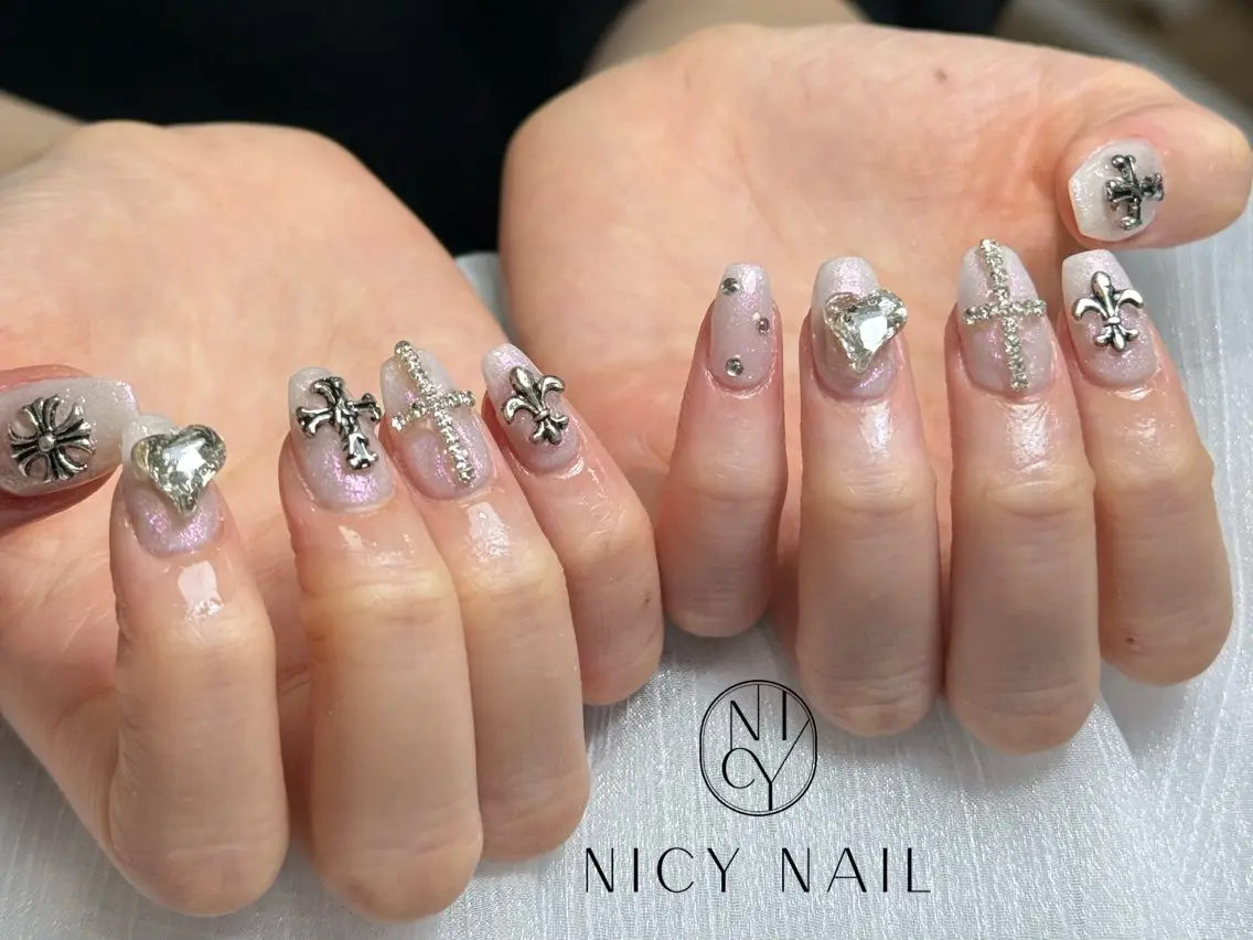 ネイル アートネイル オーロラネイル ブルー チークネイル フットネイル ハンドネイル NICY NAIL 池袋のネイルデザイン
