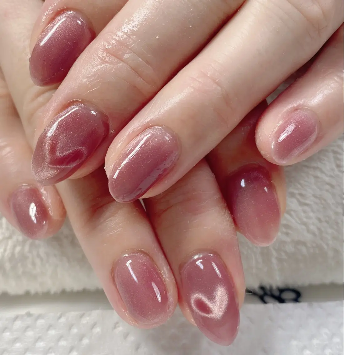 ネイル ハンドネイル ニュアンスネイル🌈 MYU Nailsのネイルデザイン