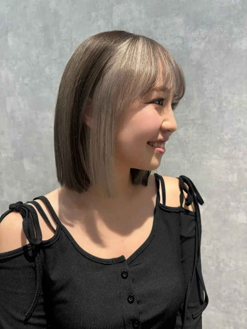 ショート カット ヘアカラー トリートメント 🌐NATSUMI 🌐【寒色カラー】のヘアスタイル