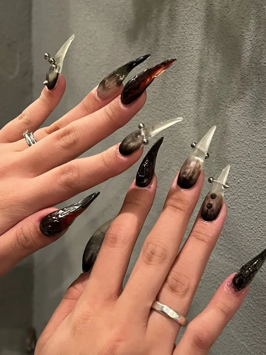 ネイル ハンドネイル Hata nail 🎀個性派ニュアンスのネイルデザイン