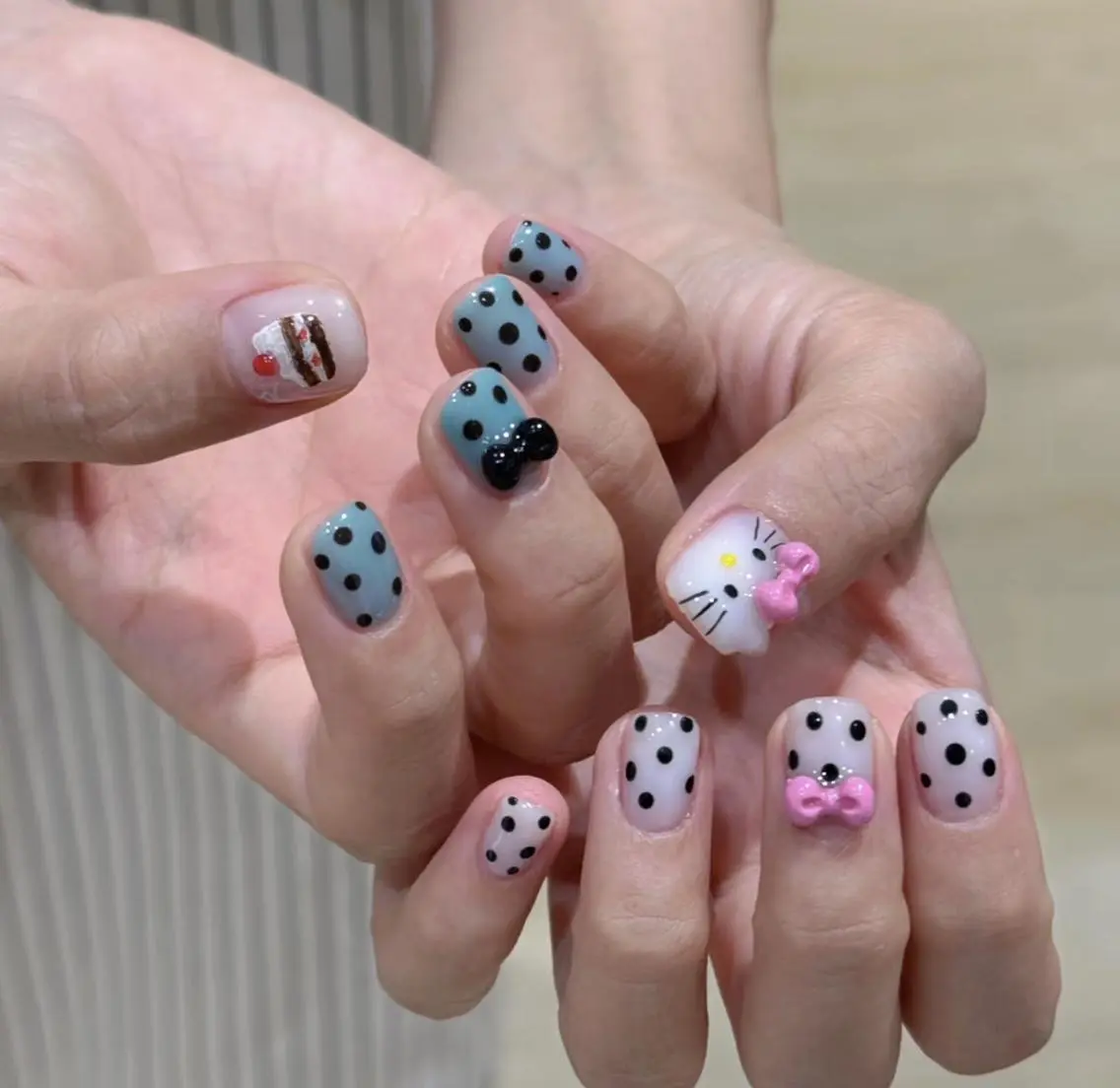 ネイル ハンドネイル 🎀 NaNa_nailのネイルデザイン