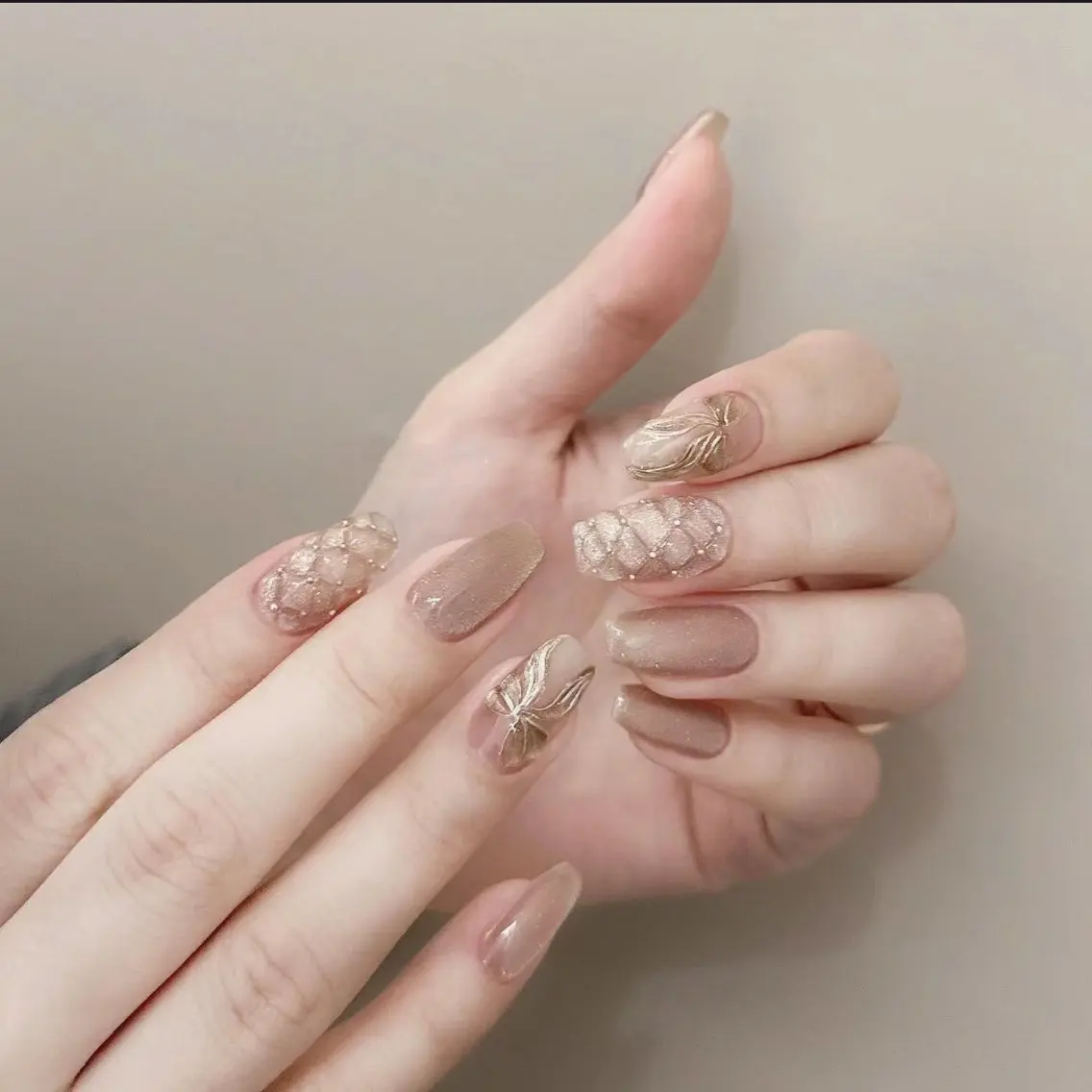 ネイル ハンドネイル ハンドケア 🍑 momo_nailのネイルデザイン
