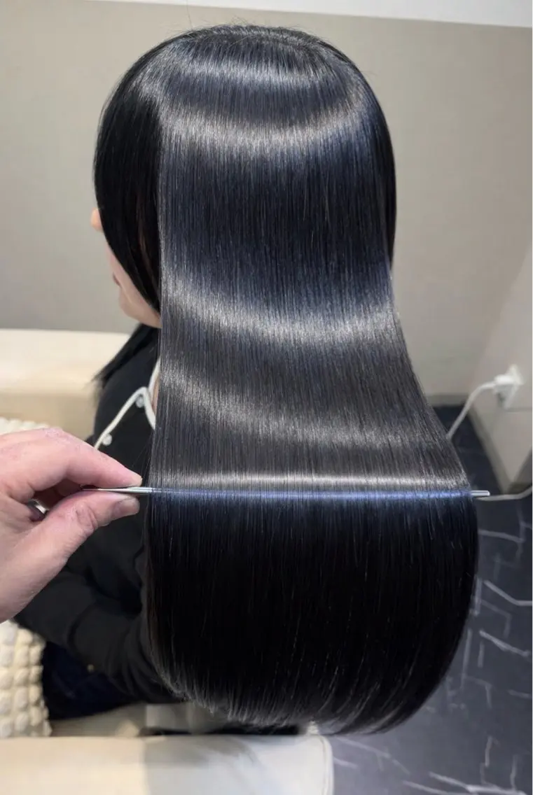 ロング カラー カット ヘアカラー トリートメント ulu+sia みつき本格派髪質改善のヘアスタイル
