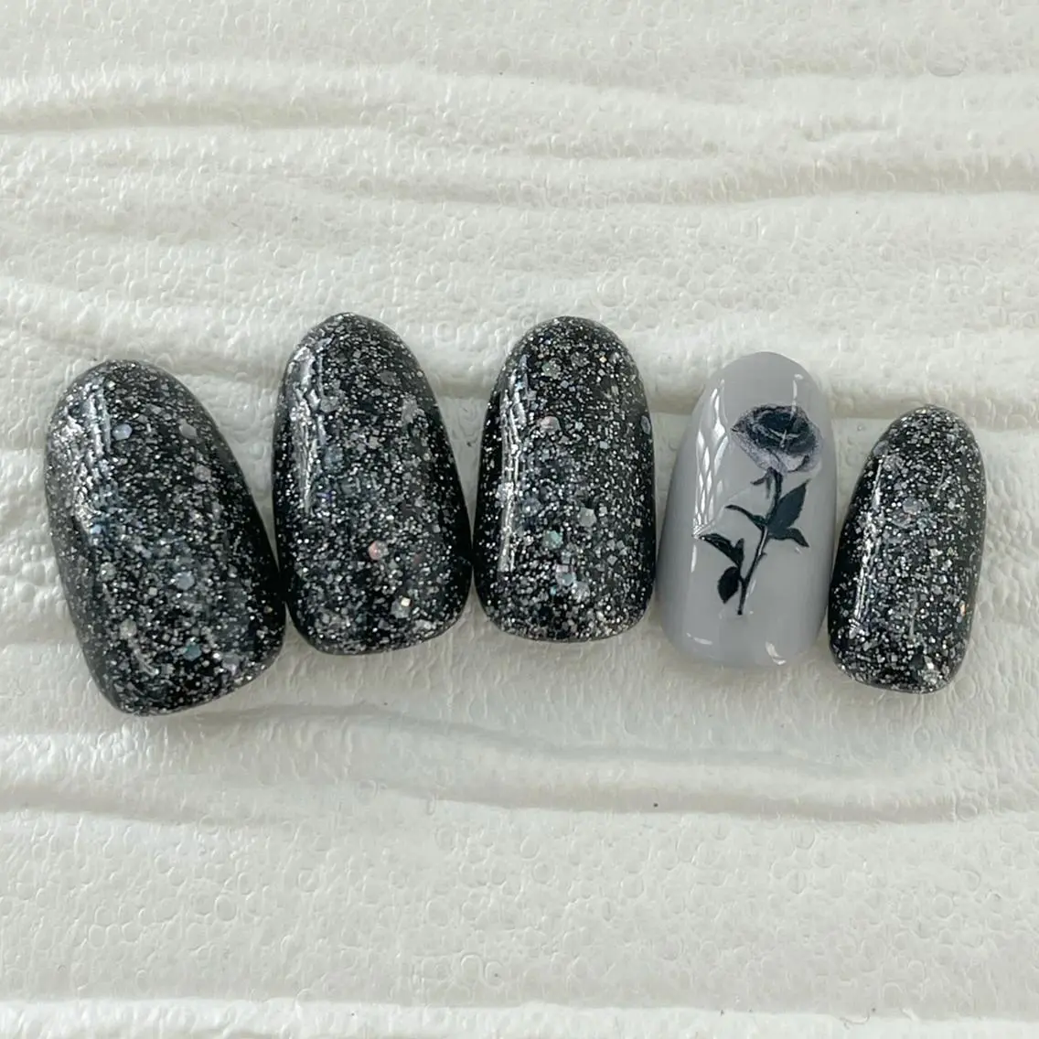 ネイル Nail salon Honey Beeのネイルデザイン