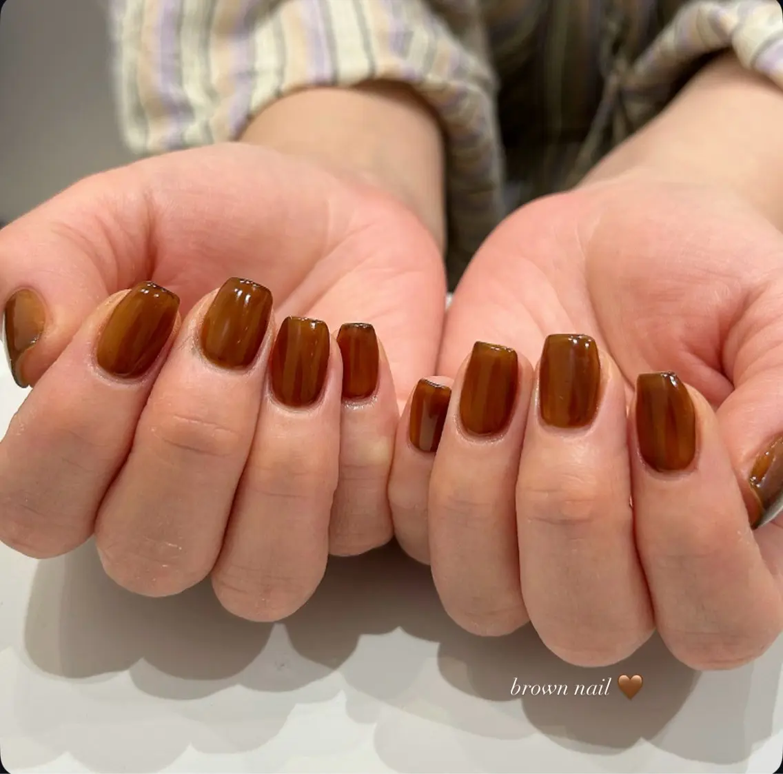 ネイル ブラウン ワンカラーネイル ハンドネイル 🎀miyake ｜nailのネイルデザイン