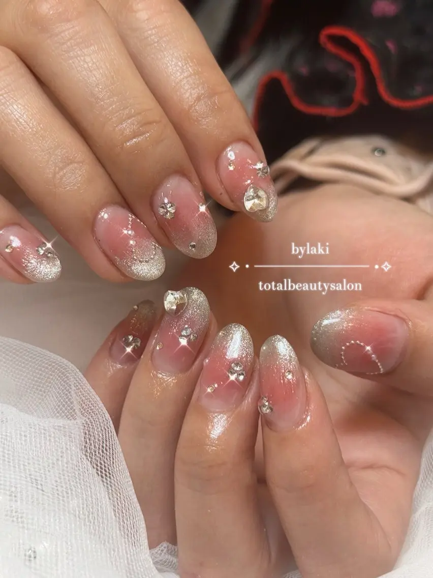ネイル ハンドネイル bylaki🌈 RENAのネイルデザイン
